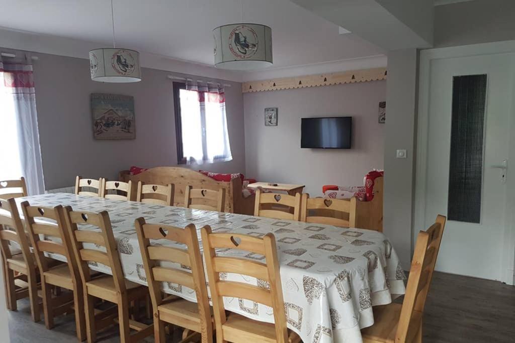 Le Gite Des 3 Vallees Villa Luz-Saint-Sauveur Buitenkant foto